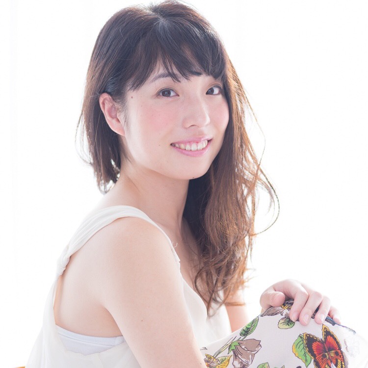 MUUL!(ミュール) 所属公式ライバー 浦濱里奈🍎RINA💐